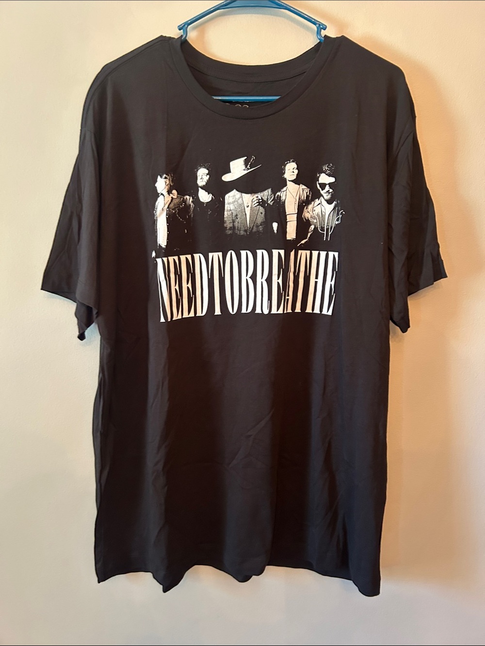 NEEDTOBREATHE “The Cave World Tour” , 2023-2024, Black/White T-Shirt, Size XL
